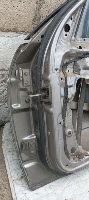 Продам двері BMW e39