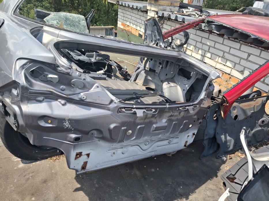 Задняя панель Mazda rx-8