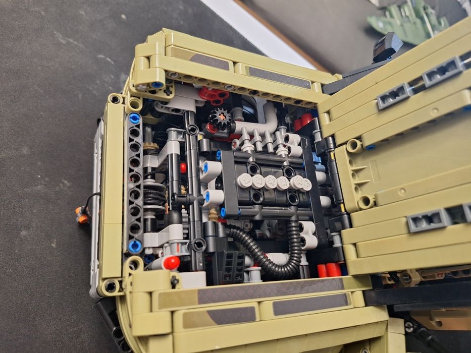 Klocki lego technic Land rover