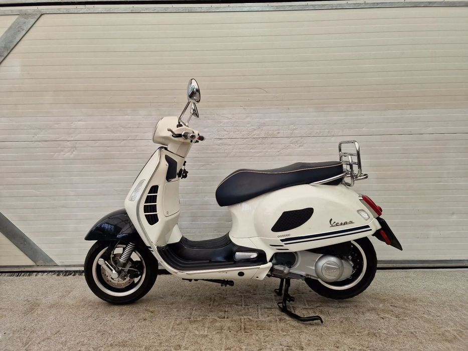 Piaggio Vespa Vespa GTS 300 Vespa GT 300 Grand trurismo Raty !poz kat 87