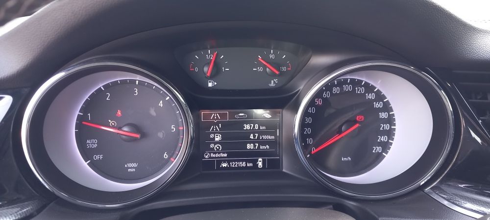 Opel insignia Sports Tourer 1.5 D. Business Edition