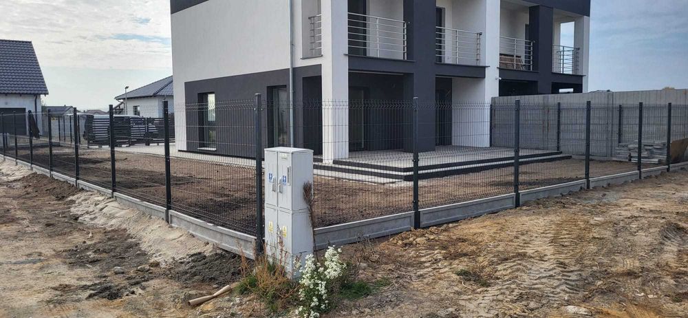 Montaż Ogrodzeń Leszno 5 LAT GWARANCJI Fundament. Panel/Żaluzje.