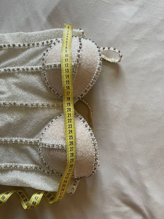 Весільна сукня довга