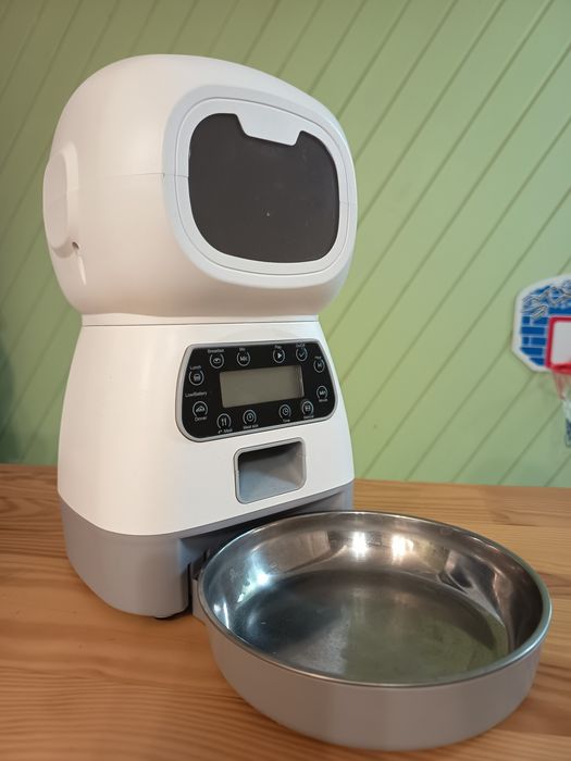 Продам авто-годівницю для тварин