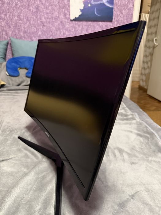 Монитор Samsung odyssey