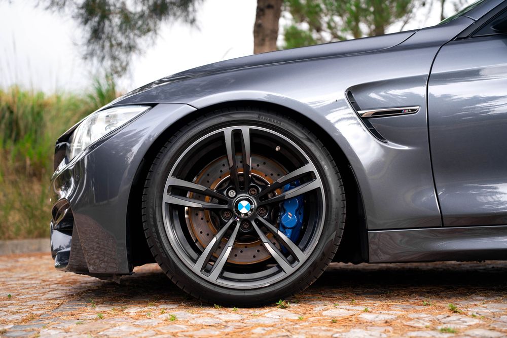 BMW M4 DKG Auto