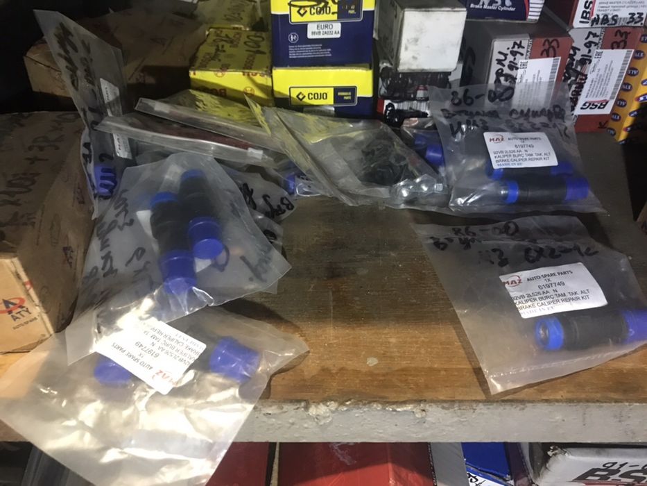 Тормозной диск цилиндр трещетки Форд Транзит Барабан колодки пружинки