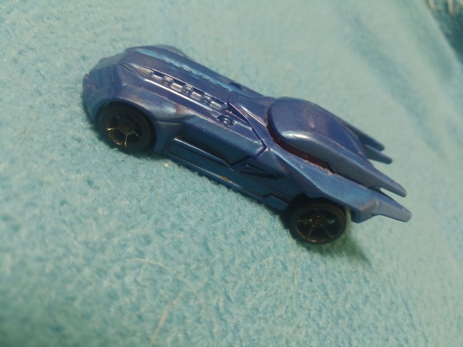 Колекційна машинка хотвілс бет мобіль