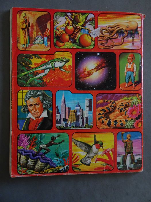 Caderneta de cromos Maravilhas e Curiosidades do Mundo (tem 177 cromos