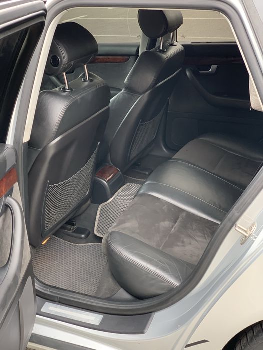 Audi A4 B7 6500$