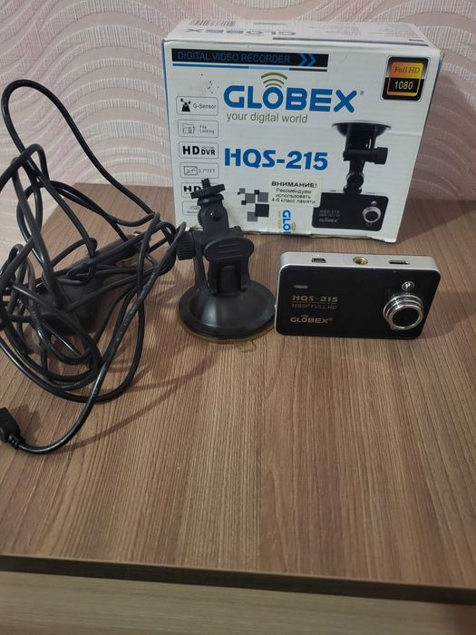 Відеореєстратор Globex HQS-215