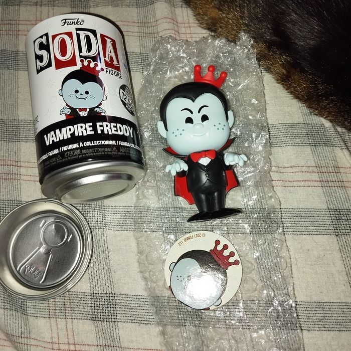Funko soda Addams Freddy Beetlejuice Roger Rabbit Edward scissorhands