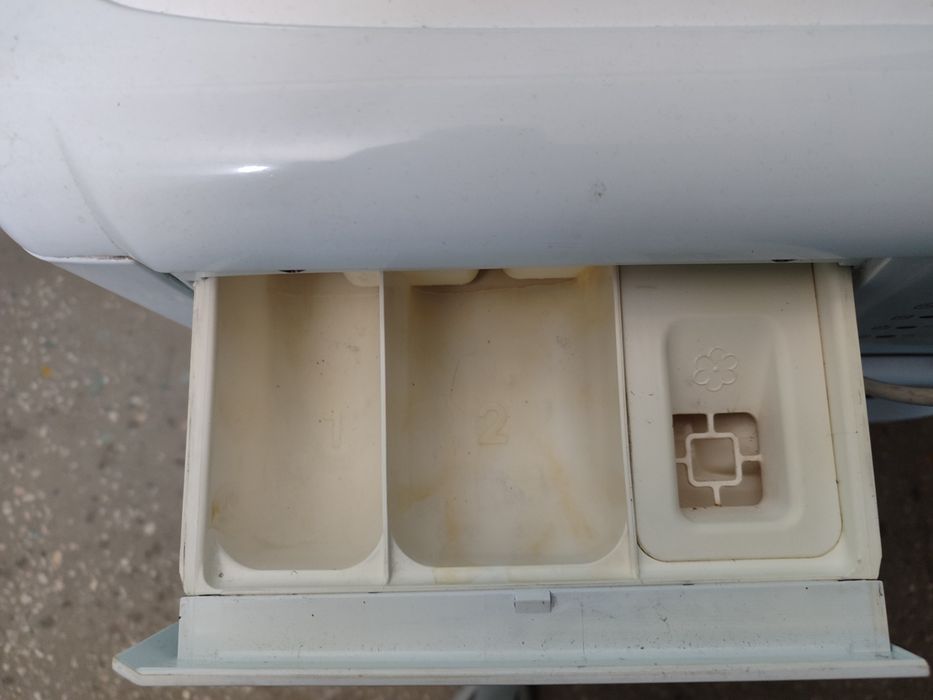 Пральна машина індезіт, на запчастини