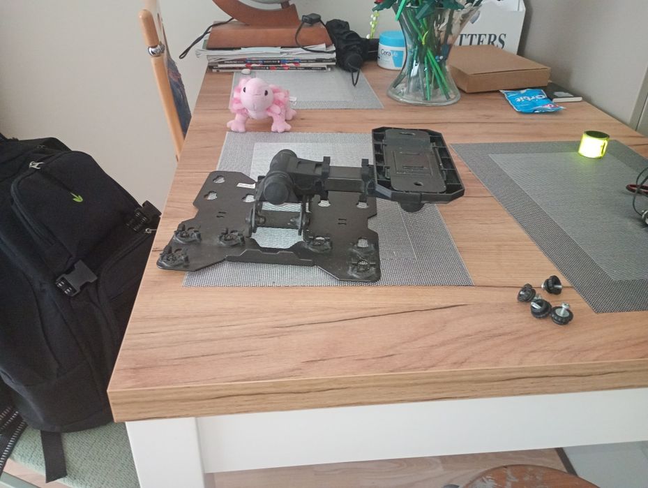 Obrotowy uchwyt ścienny do TV Arkas LCS 150T CZ | Max 35 kg