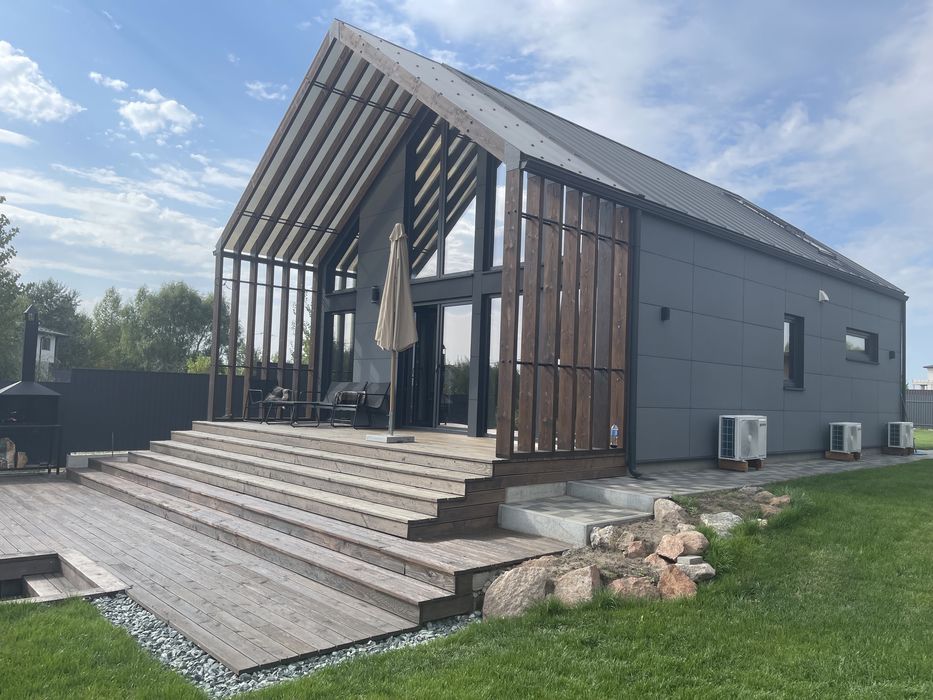 Будиночки біля води Київ Осокорки(домики у воды ЧАН)подобово посуточно