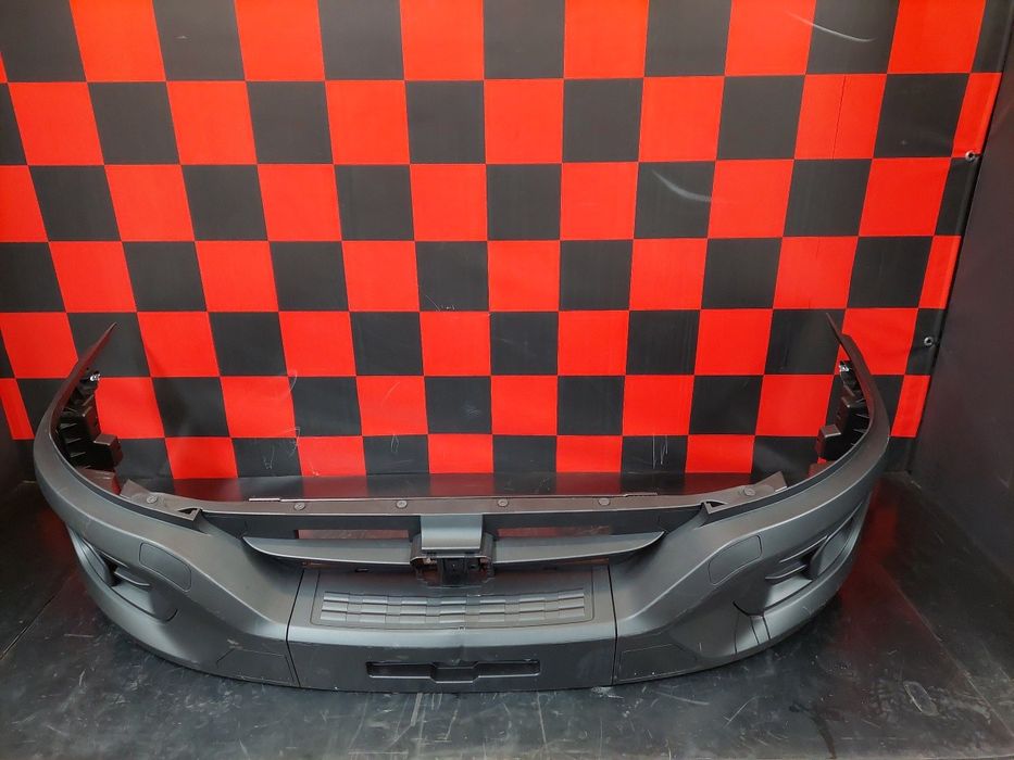 Pára-choques frente IVECO Daily VI