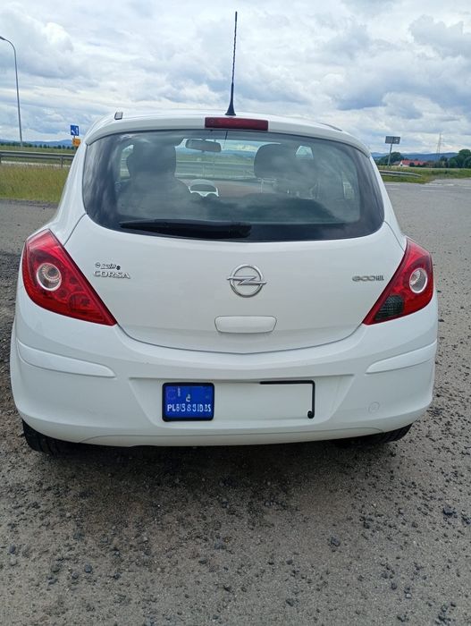 Samochód Osobowy Opel Corsa
