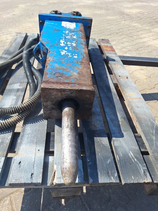 Młot wyburzeniowy hydrauliczny KRUPP 95kg mocowanie JCB TMT