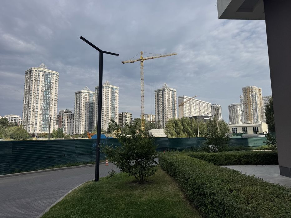 Продаж комерційного приміщення 88 м² | ЖК Madison Gardens | Бровари без %