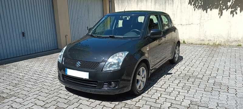 Suzuki Swift 1.3 DDIS com 126000 kms