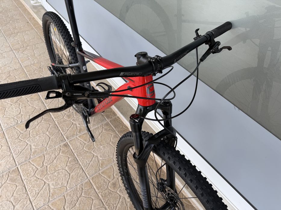 Bicicleta de BTT Cannondale - roda 29