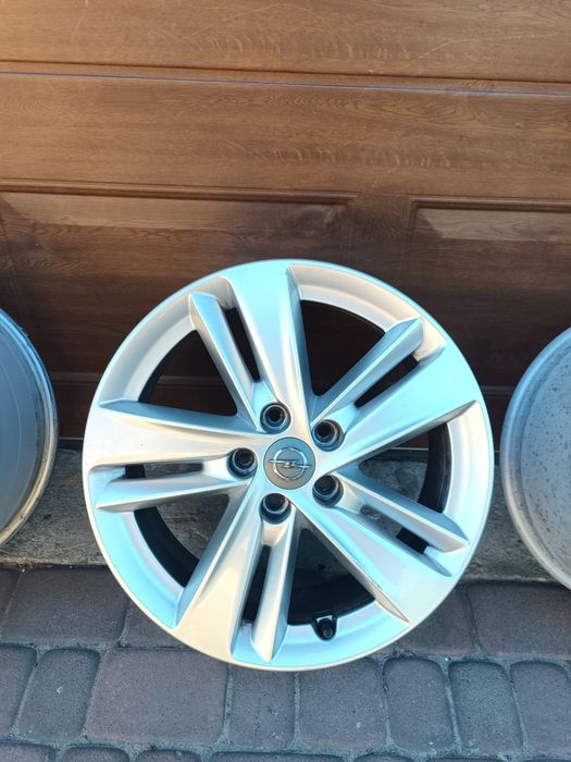 Felgi 5x108 17 Opel Grandland Vivaro C