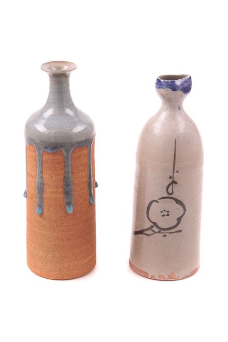 Duas Garrafas em BARRO E GRES