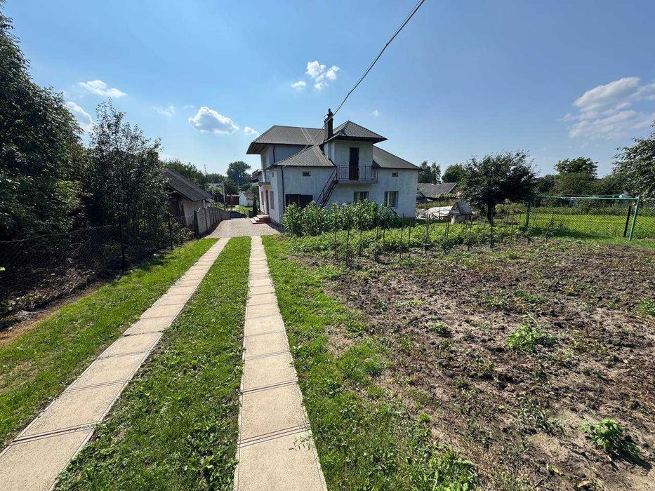 Продається будинок с. Гостинцеве