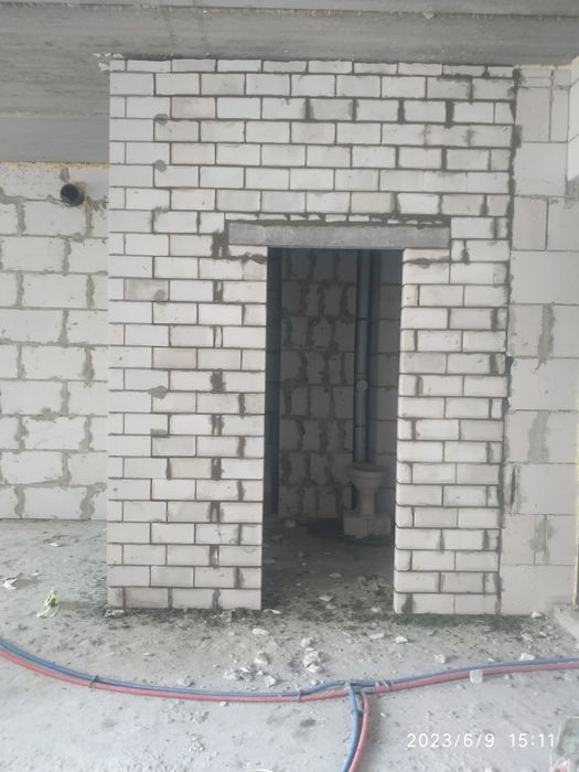 Каменщик, услуги каменщика.