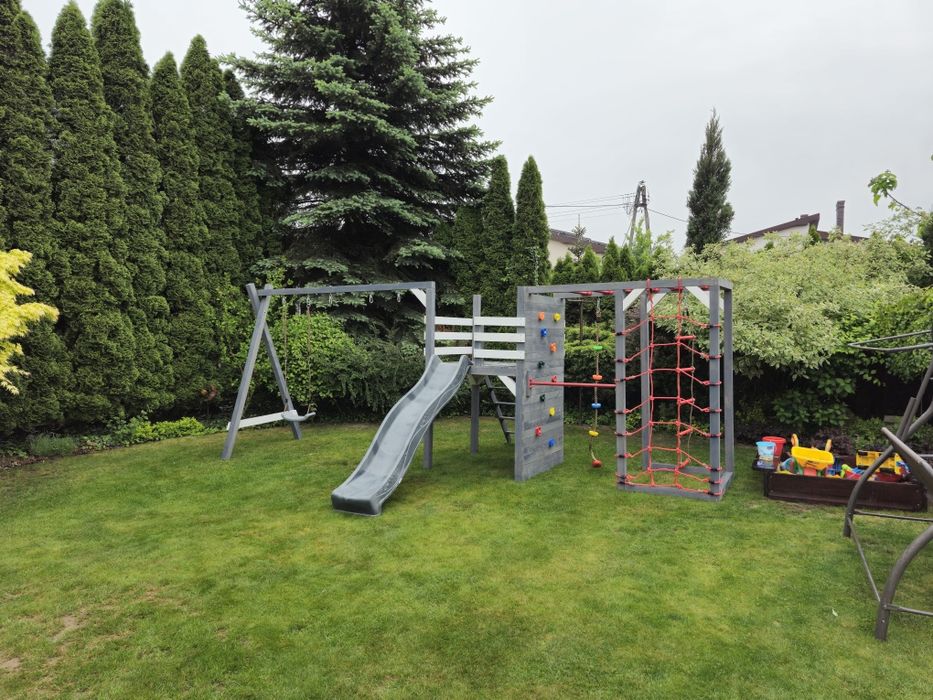 Plac zabaw model "F" - Małpi gaj - Zjeżdżalnia - Siatka