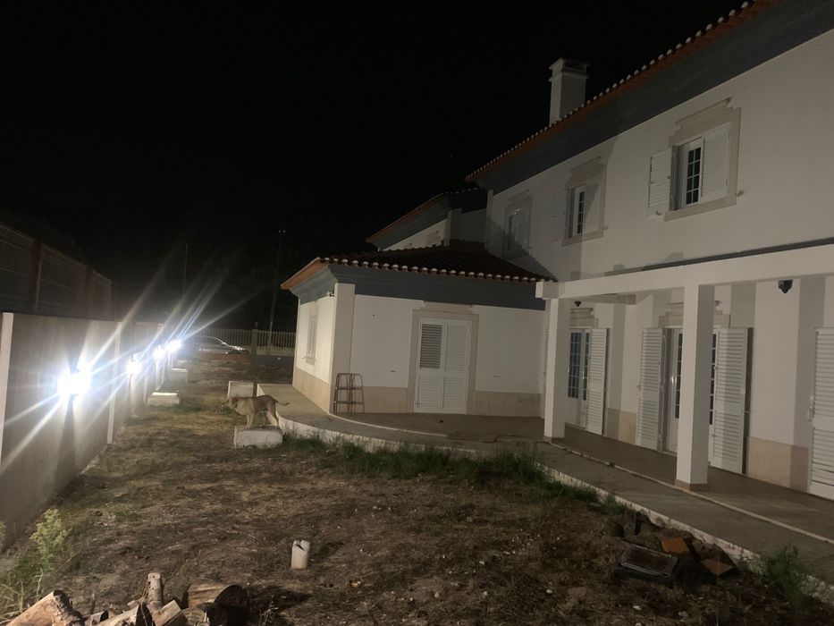 Moradia verdizela como nova AUTORIZAÇÃO PARA LAR de IDOSOS e hotel