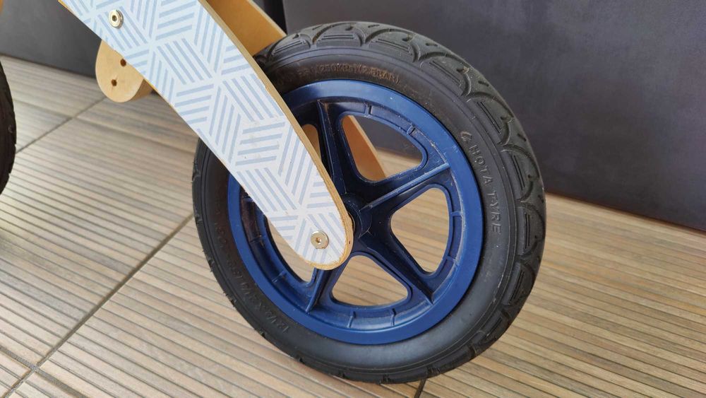 Rowerek biegowy drewniany TOYZ