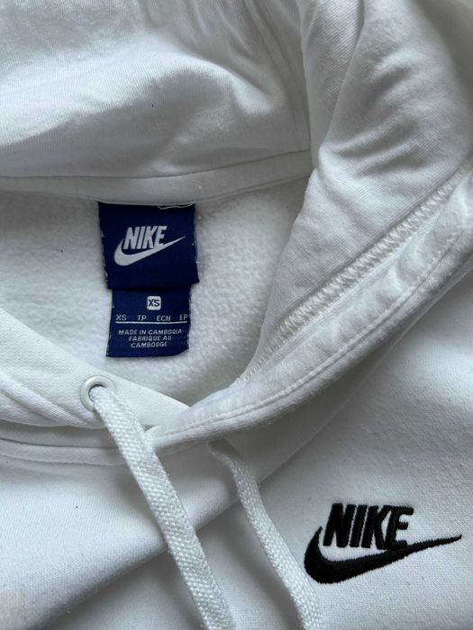 NIKE _ Biała bluza z kapturem XS