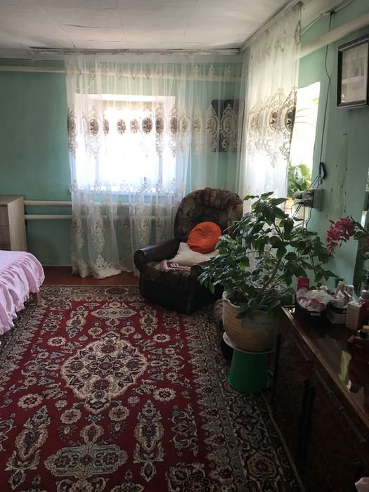 Продаємо будинок