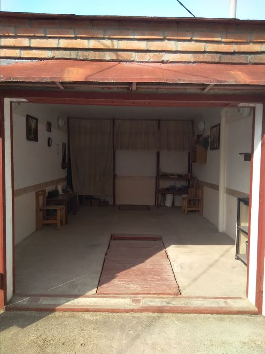 Продажа или аренда капитального гаража в Полтаве пер. Стешенко 6Г