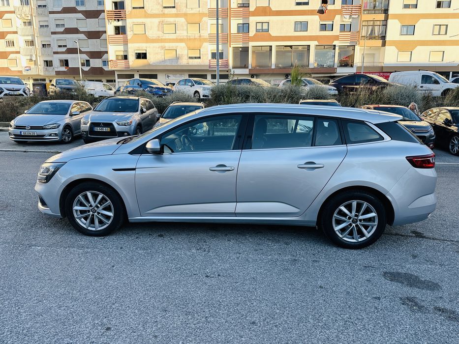 Renault Mégane 1.5 Blue dCi 2019 – Excelente Estado