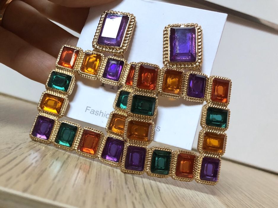 Brincos Coloridos Geométricos Pendentes (portes gratuitos)