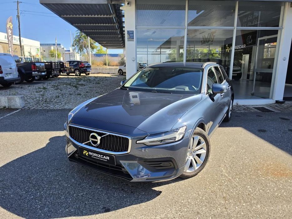 Volvo V60 2.0 B4 Momentum Geartronic