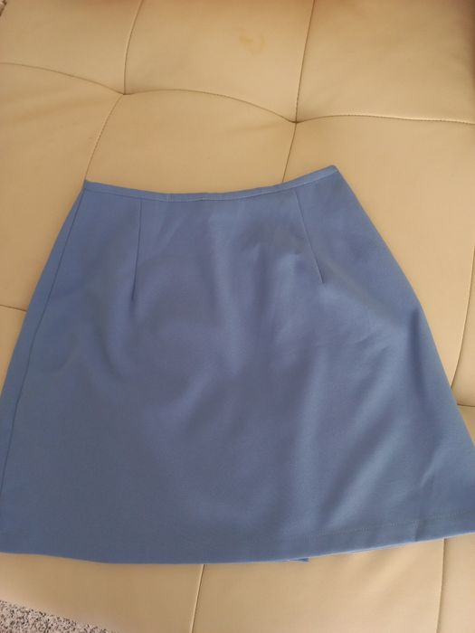 Mini saia ( 36) impecável. Da ZARA