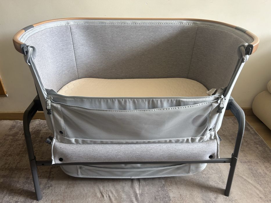 Berço Next-to-me Maxicosi Lora em óptimo estado