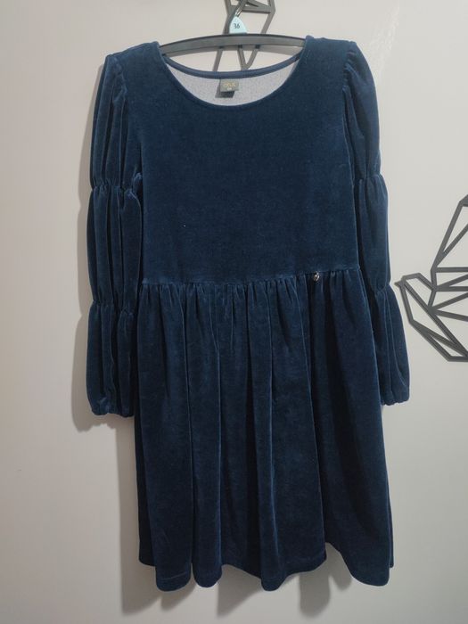 Elegancka granatowa sukienka welurowa Atut 134