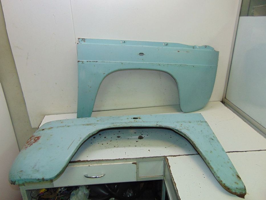 Renault 8 guarda lamas