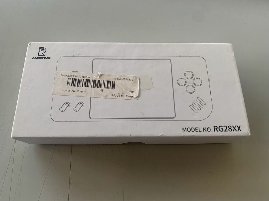 Consola Handheld Anbernic RG28xx