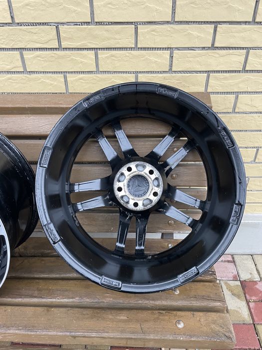 Диски R18 5.112 ET52  фольц гольф кадди тоуран шкода а5 а7 мерседес