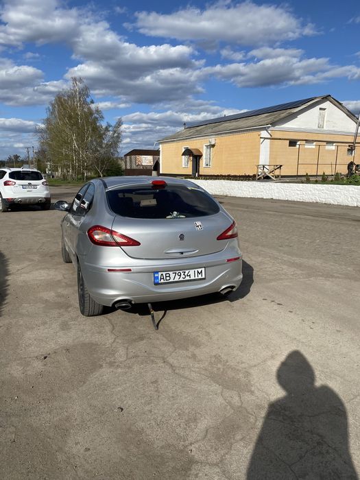 Продам Cheri M11 2010 року
