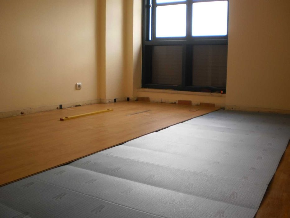 Aplicação de Papel de Parede, Obras reparações e remodelações.