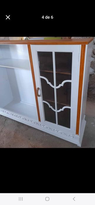 Cristaleira restaurada