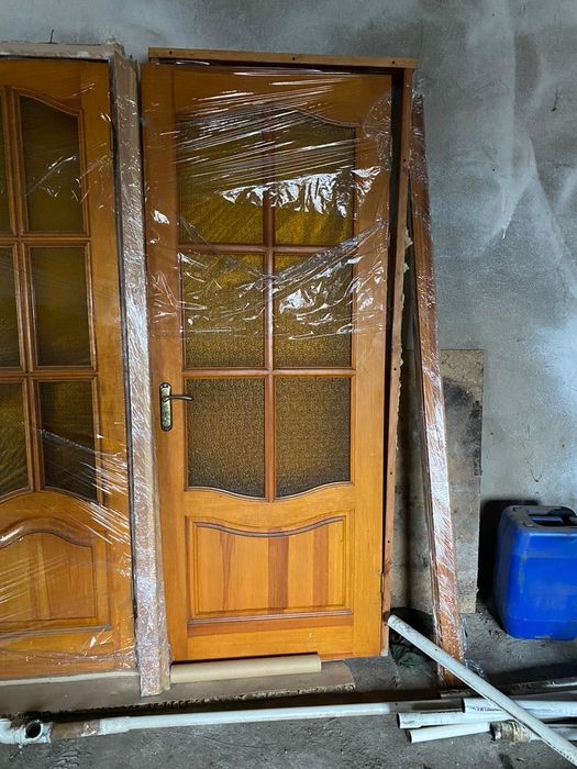 Продам двері з дерева