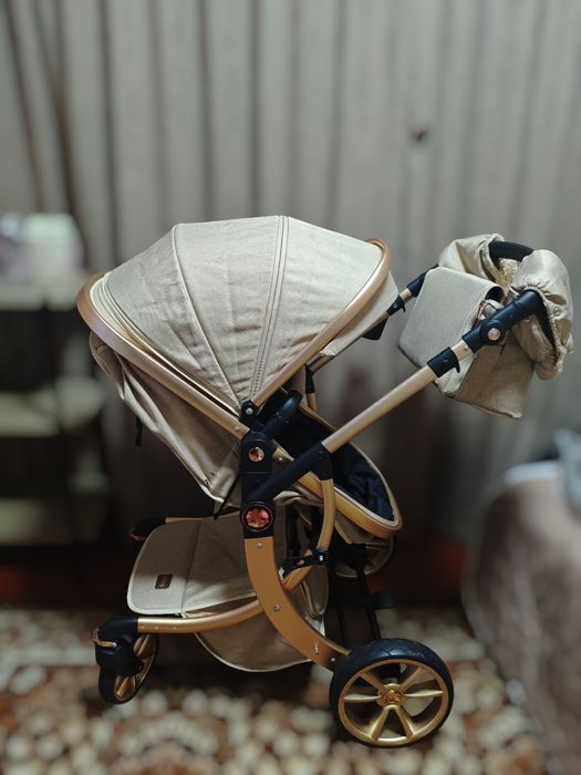 Срочно Коляска-трансформер POTÉ AIMILE, цвет gold