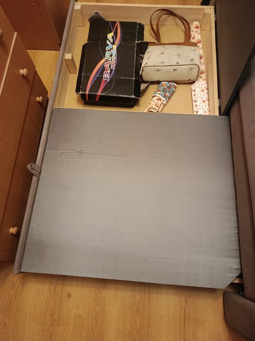 Розкладний диван